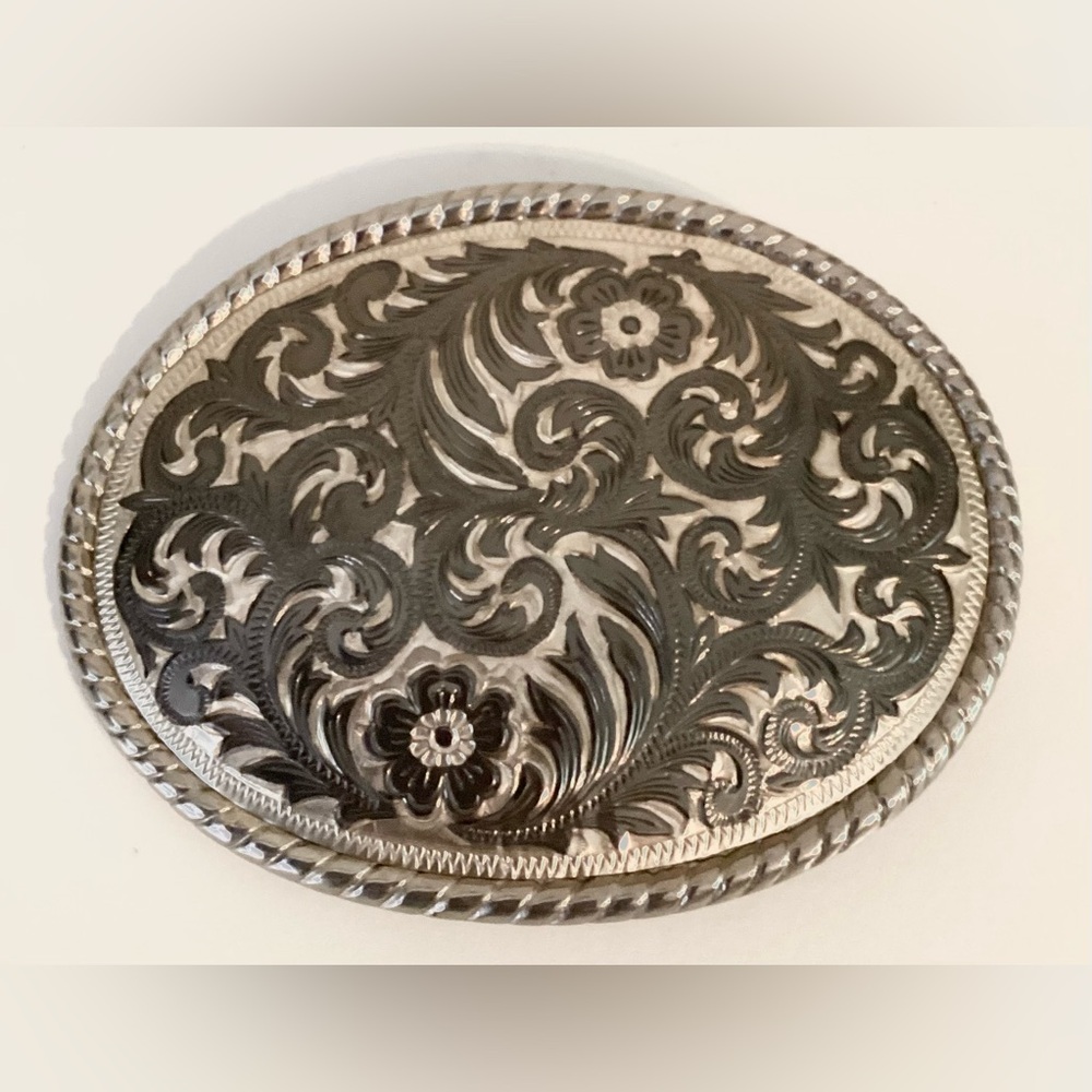 Wilton Ornate Textured Belt Buckle